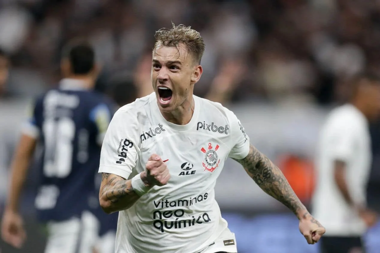 Benja rebate notícia sobre possível volta de Róger Guedes ao Corinthians