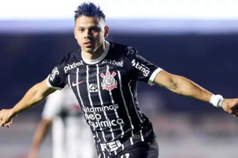 Romero, destaque do Corinthians, tem bom retrospecto contra o SPFC