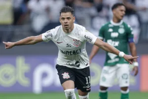 Vessoni diz que gol de Romero no Corinthians merece o prêmio Puskás; assista