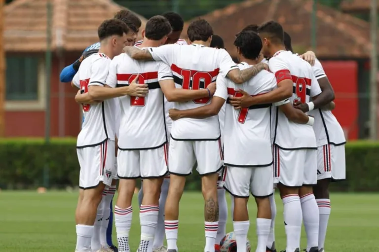 São Paulo x Porto Vitória: onde assistir ao Tricolor na Copinha