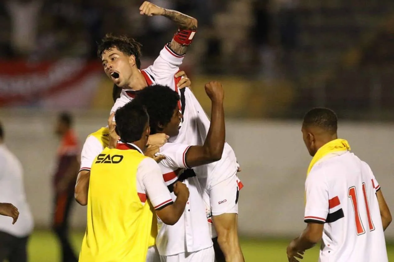 Ferroviária x São Paulo: onde assistir ao Tricolor paulista na Copinha
