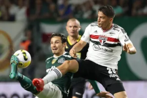 Cicinho ratifica campeão da Supercopa entre Palmeiras x SPFC