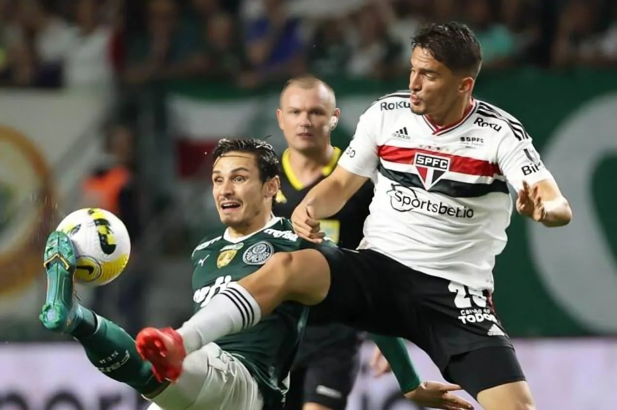 Cicinho ratifica campeão da Supercopa entre Palmeiras x SPFC