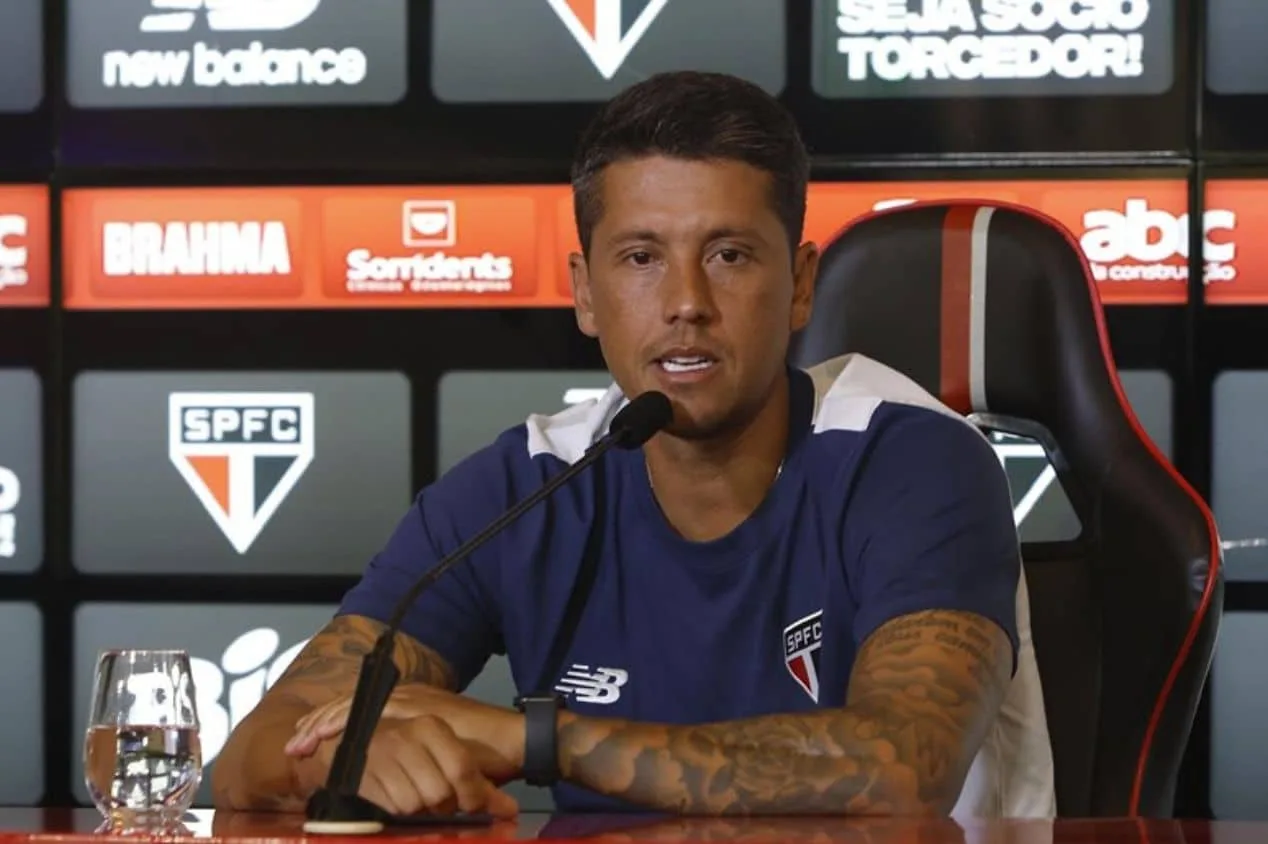 Novo técnico do SPFC, Thiago Carpini revela contatos com Dorival Júnior