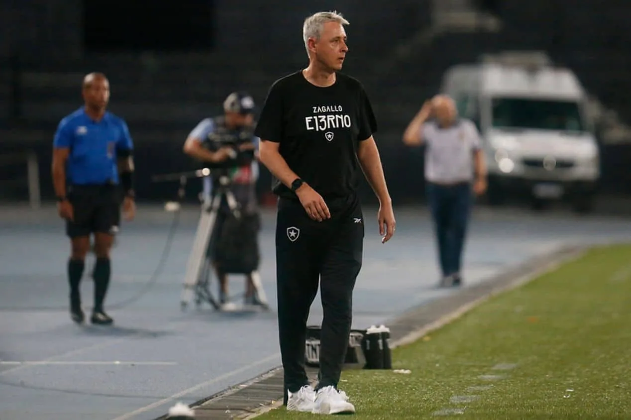 Tiago Nunes pede ‘maturidade’ do Botafogo após empate com Nova Iguaçu