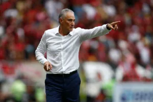 PVC rebate fala de Tite, técnico do Flamengo, sobre o Carioca