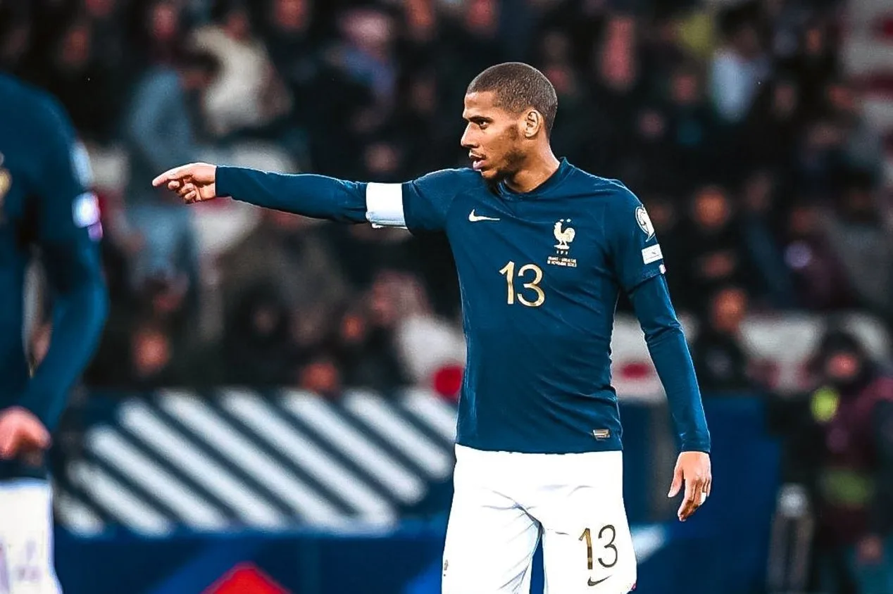 Chelsea entra em disputa com Manchester United e Tottenham por defensor francês