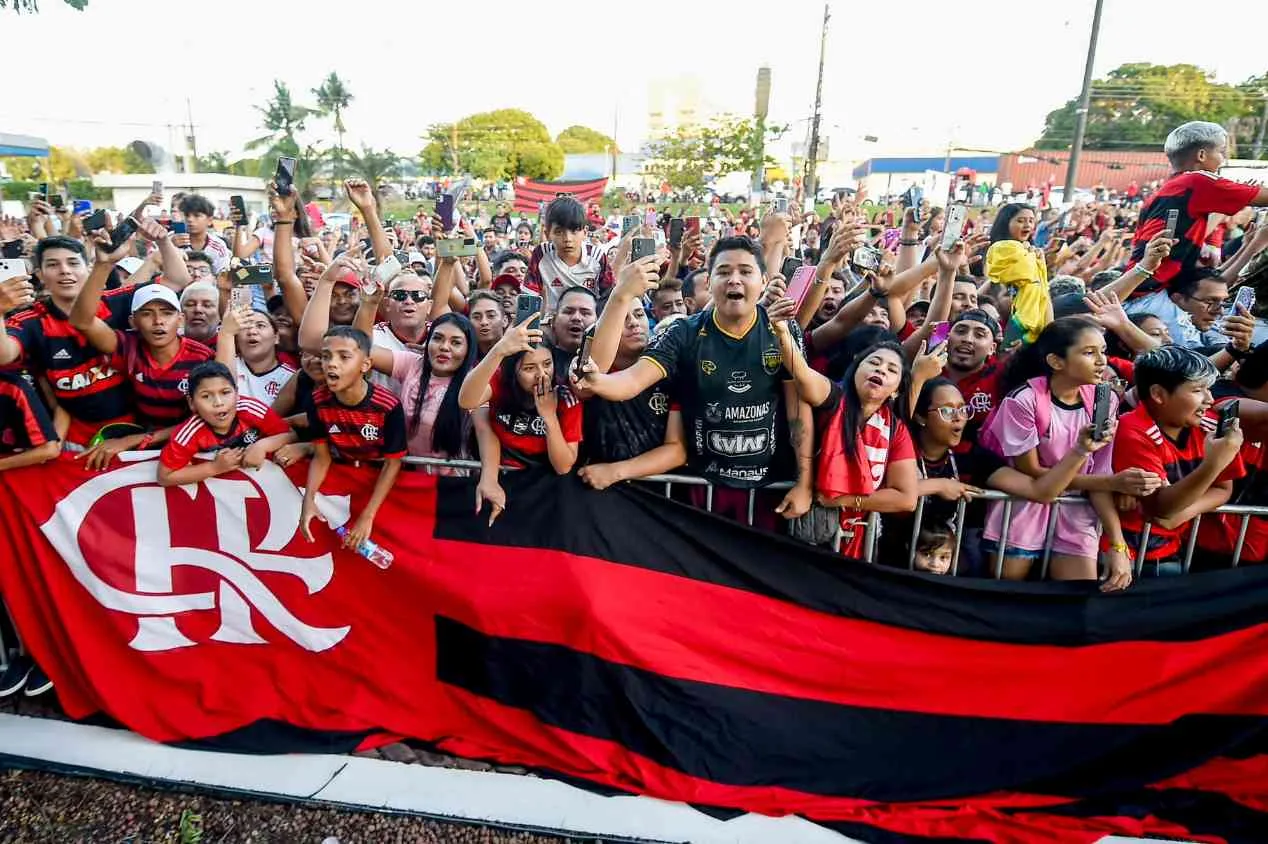 RMP reprova atitude da diretoria com torcedores do Flamengo: “Triste”