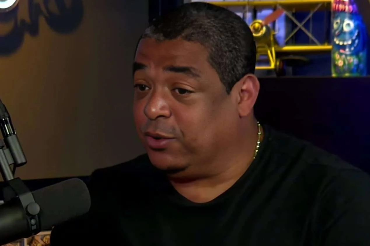 Vampeta descarta técnico na seleção brasileira: “Não aceitaria”