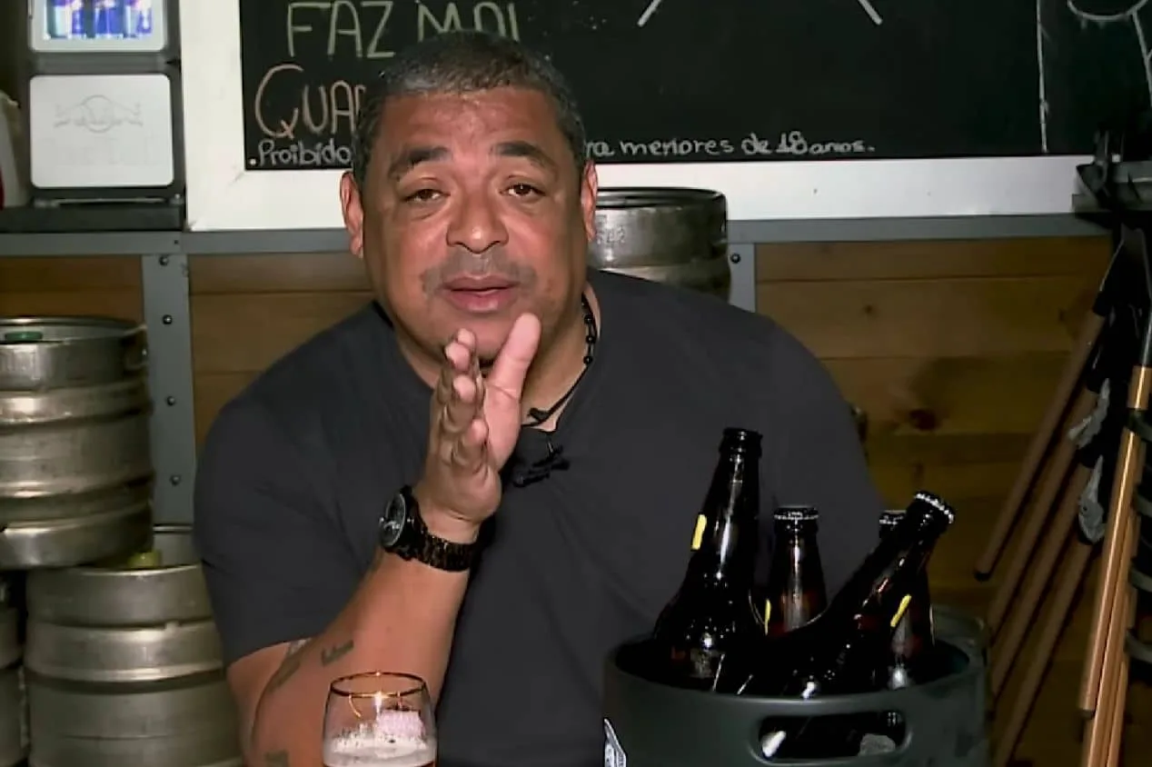 Vampeta não vê favoritismo e deixa aviso sobre Corinthians x SPFC