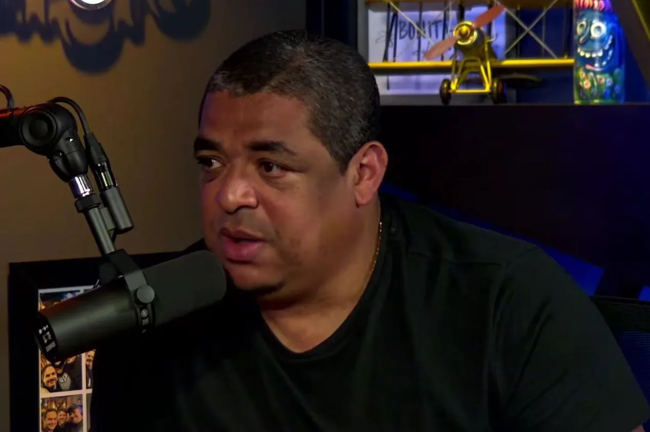 Vampeta nega autoria de “bambis” e cita apelido pior no futebol brasileiro