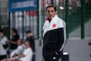 Vasco tem desfalque para duelo contra o Madureira