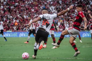 SBT define praças de Vasco x Flamengo e decisão revolta torcedores