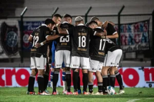 Vasco x Madureira: onde assistir ao jogo do Carioca