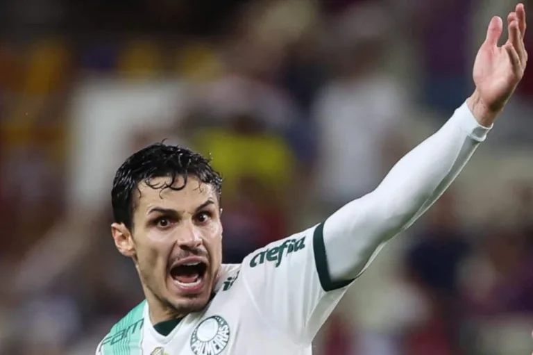 PVC fala em “acomodação” do Palmeiras com substituto de Raphael Veiga