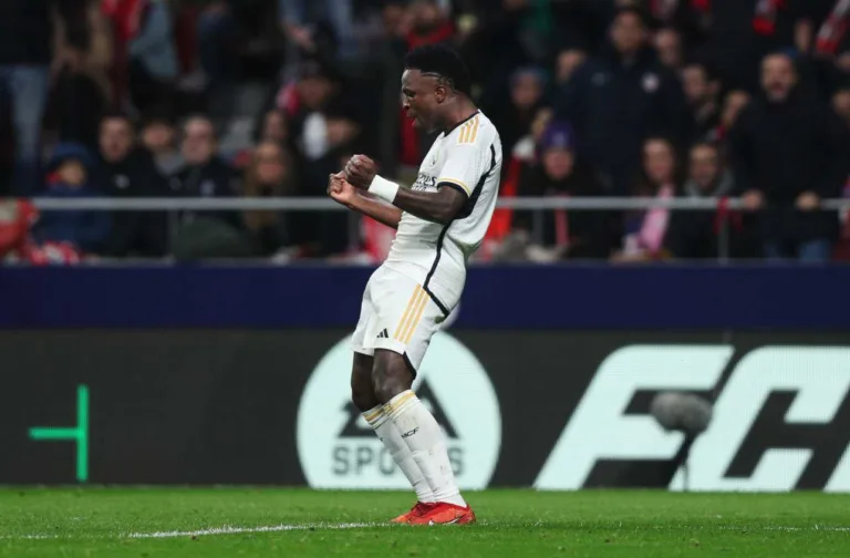 Atlético de Madrid abre o placar e Vini Júnior quase empata para o Real Madrid; veja