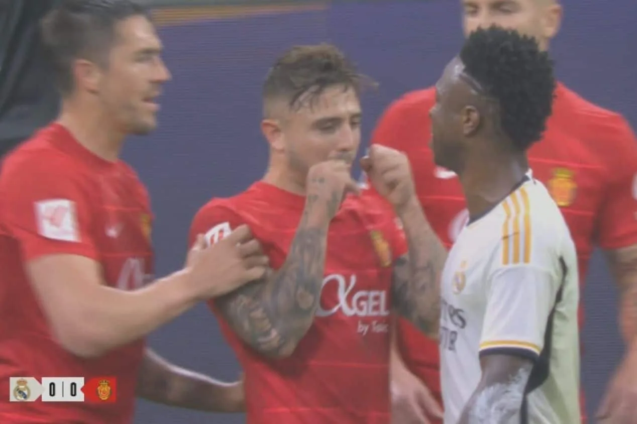 Vinícius Júnior reage após rival fazer gesto de “chorão” em jogo do Real Madrid