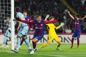 Vitor Roque faz o primeiro gol pelo Barcelona; assista