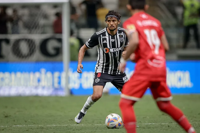 Na Arena MRV, Atlético-MG empata contra o Tombense no Mineiro