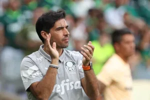 Maravilha contesta Abel Ferreira no Palmeiras: “Não acho tudo isso”