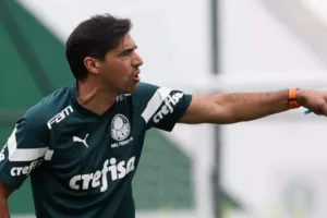 Palmeiras hoje tem quatro desfalques contra o Santo André; veja nomes
