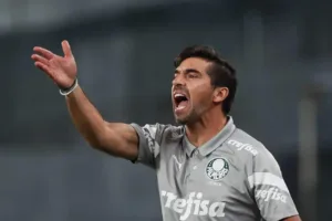 Abel Ferreira manda recado antes de Palmeiras x Corinthians