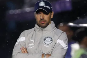 Abel Ferreira sinaliza escalação do Palmeiras contra o SPFC na Supercopa