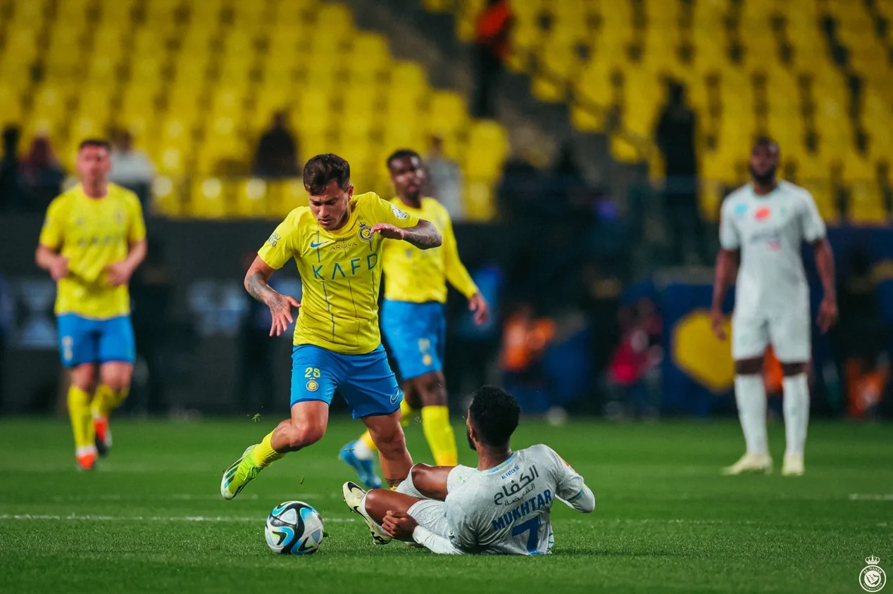 Cristiano Ronaldo marca, brasileiro brilha e Al-Nassr derrota o Al-Fateh no Sauditão