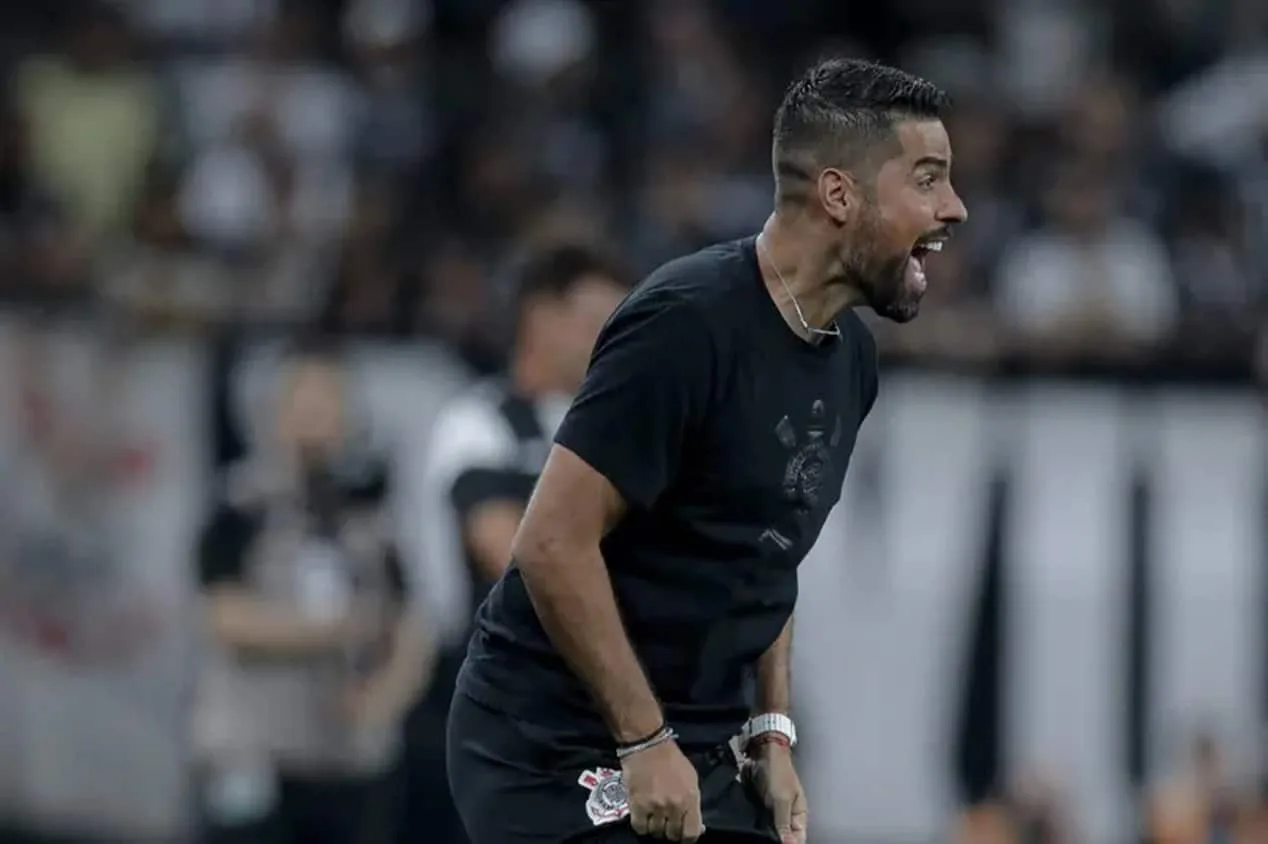 António Oliveira perde invencibilidade no Corinthians; veja números