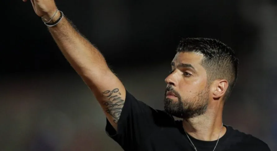 Benja indica demissão de técnico do Corinthians: “Já caiu”