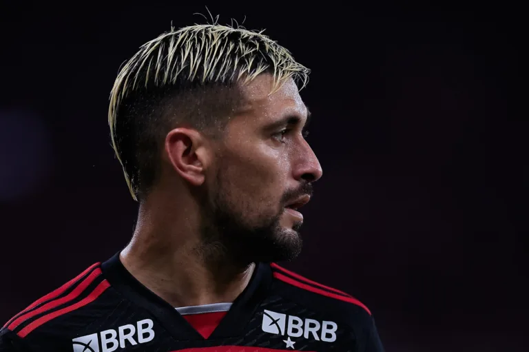 Nicola fala sobre Arrascaeta trocar o Flamengo pelo Boca Juniors