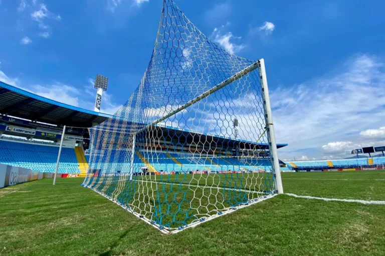 Avaí x Criciúma: onde assistir ao jogo do Catarinense