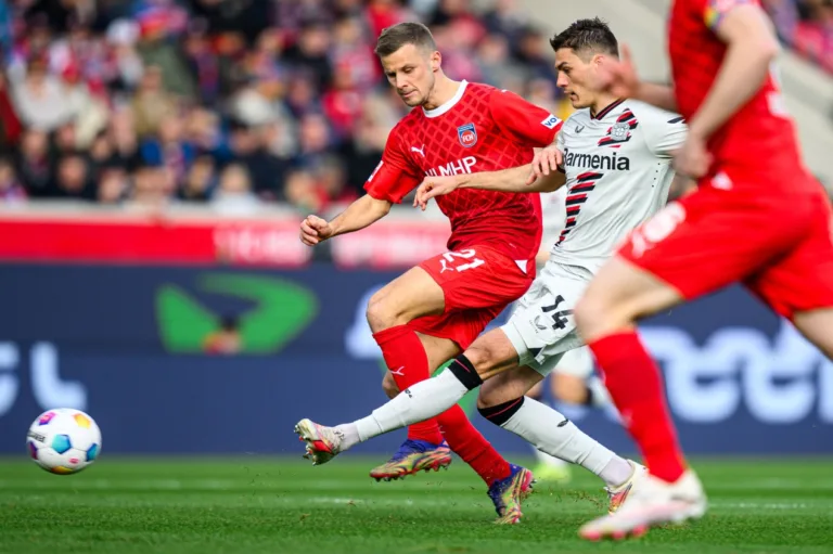 Vitórias de Leipzig e Leverkusen, Stuttgart mantém boa campanha e mais: confira como foi rodada da Bundesliga