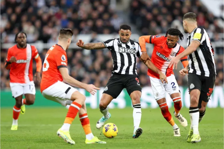 Em jogo de oito gols, Newcastle e Luton Town empatam na Premier League