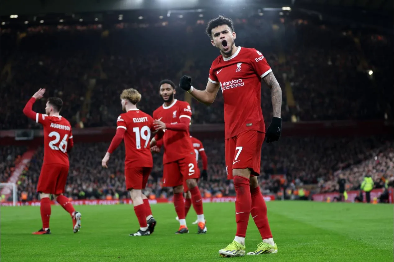 Liverpool vira em casa e bate o Luton Town na Premier League