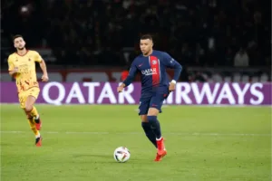 Mbappé marca, PSG vence o Brest e avança na Copa da França