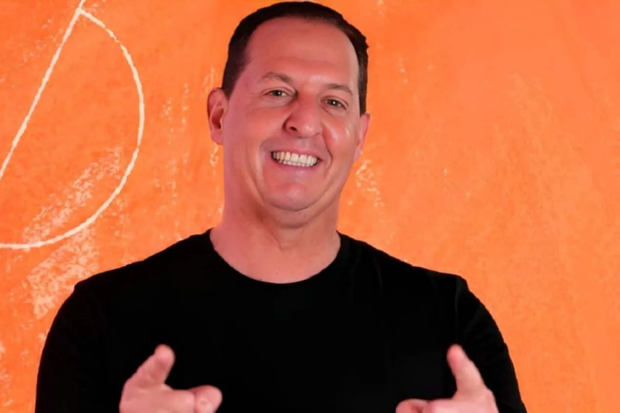 Benja destaca Thiago Carpini após título no SPFC: “Tudo para ir longe”