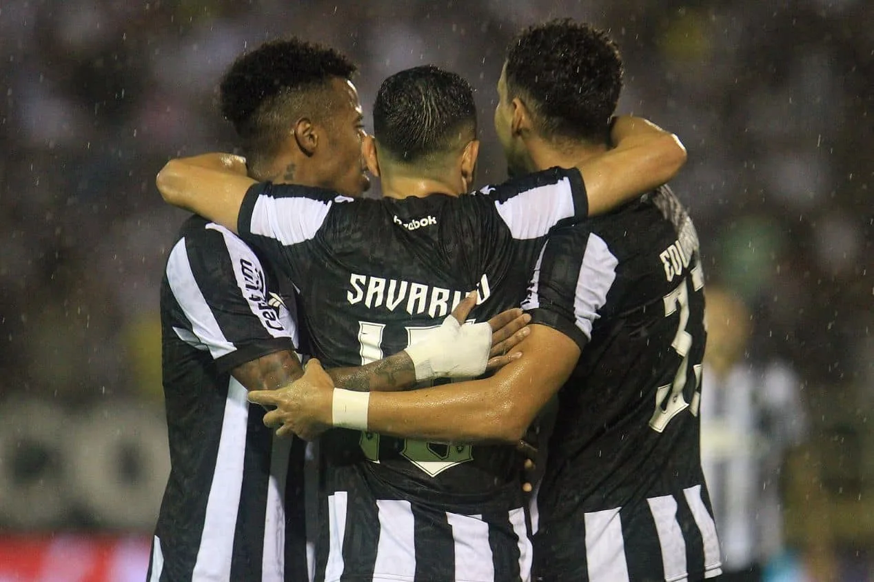 Botafogo muda para “decisão” contra o Vasco; veja provável time
