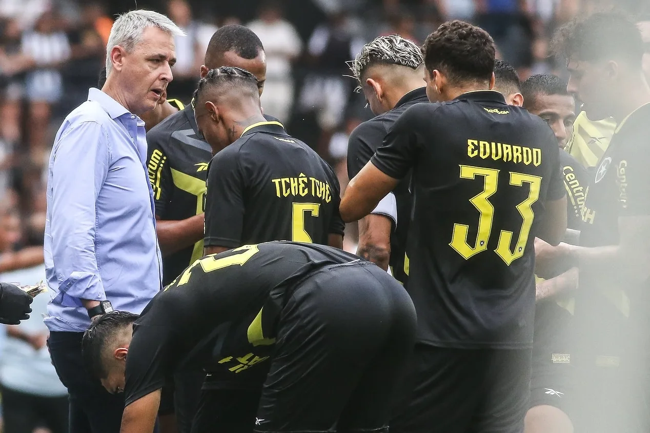 Confira provável escalação do Botafogo para estreia na Libertadores
