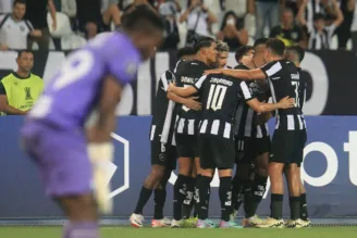 Botafogo reencontra sua essência e recupera a confiança em goleada sobre o Aurora
