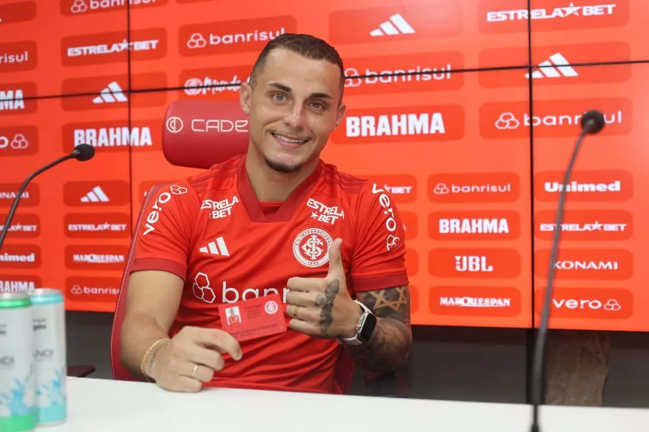 Bruno Gomes destaca evolução pessoal em retorno ao Internacional: “Outro jogador”