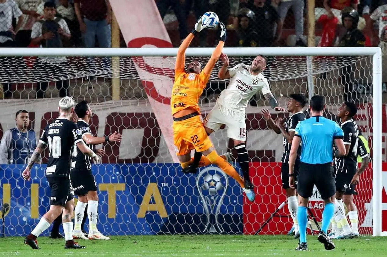 Kleber Gladiador diz que reserva do Corinthians tem nível de seleção brasileira