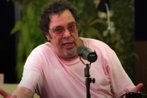 Casagrande reforça candidato ao rebaixamento no Brasileirão Série A