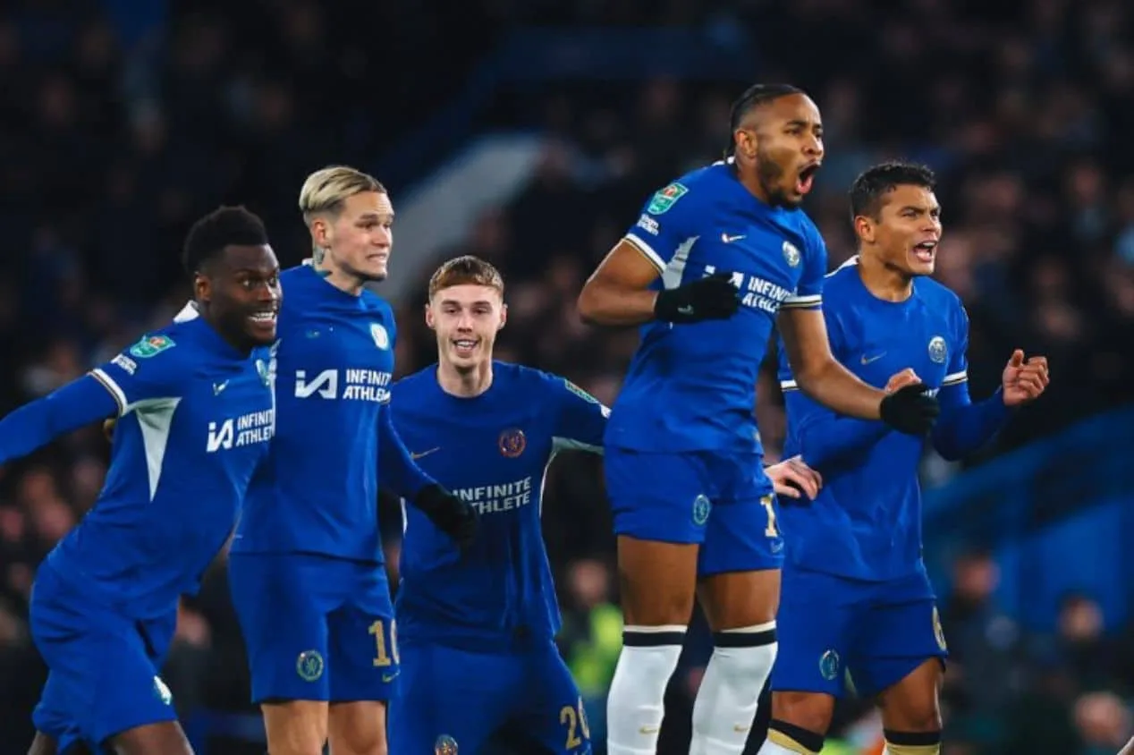 Chelsea muda contra o Liverpool; veja provável escalação