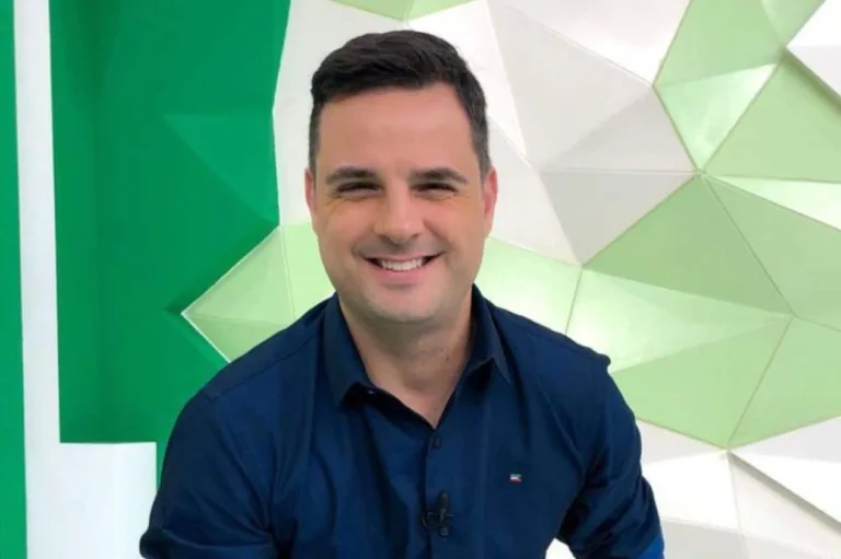 Chico Garcia comemora compra da Arena e parabeniza Marcelo Marques: “Um marco na centenária história do Grêmio”