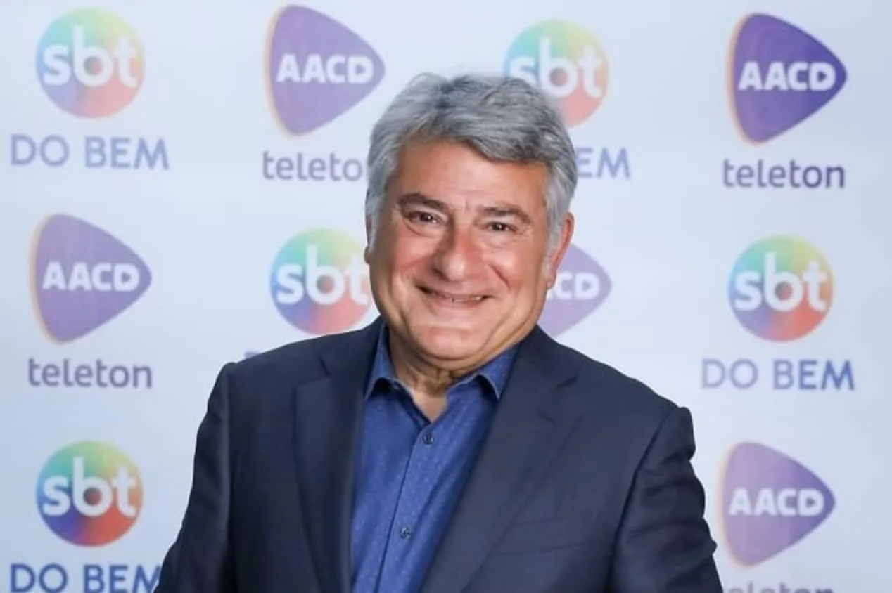 Cleber Machado aponta time que encantou o futebol brasileiro