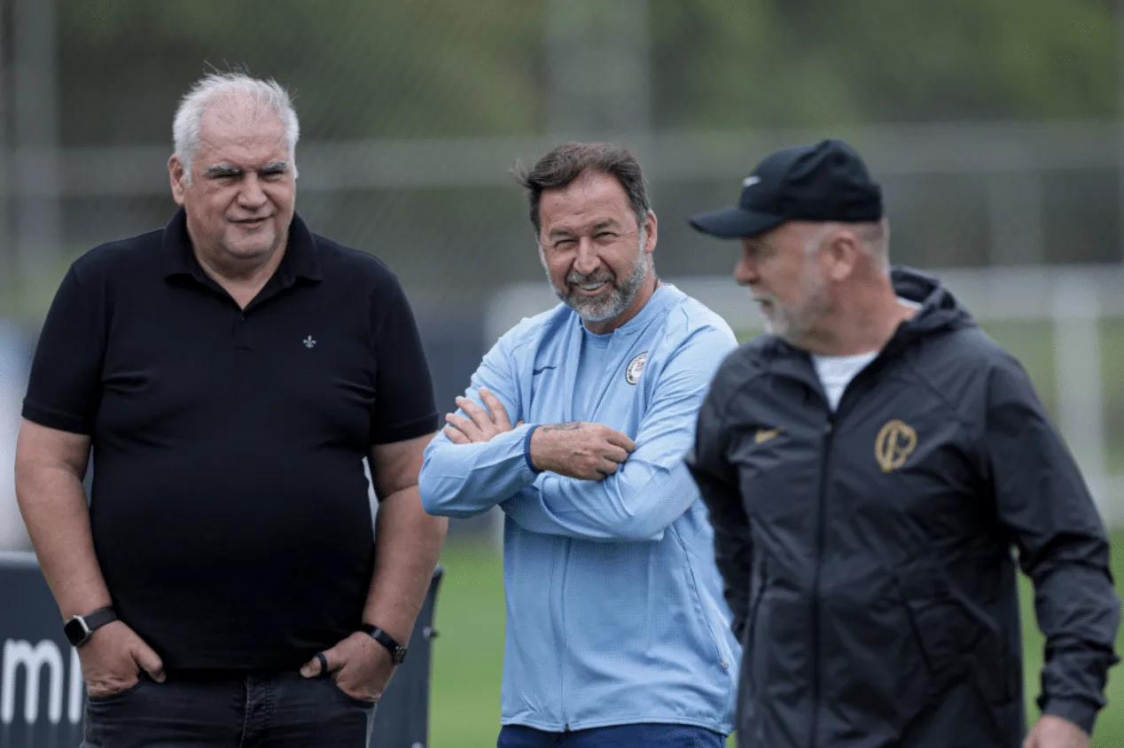 RMP critica decisão da diretoria do Corinthians: “Um desastre por dia”