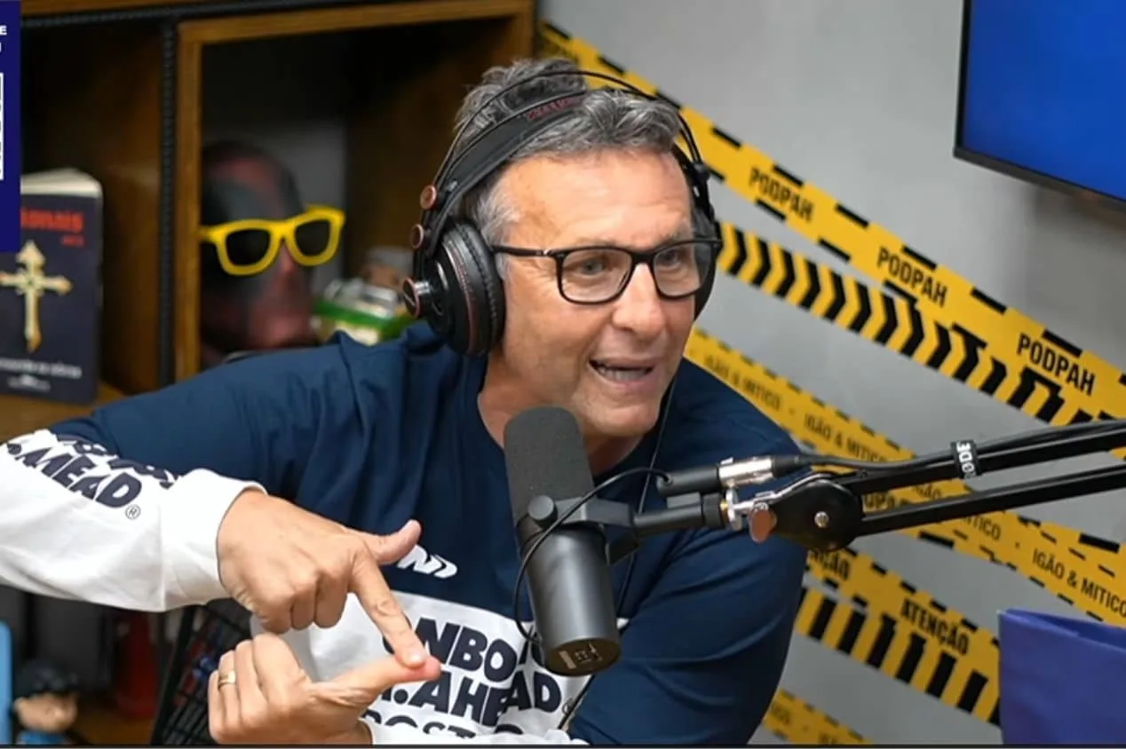 Craque Neto crava melhor lateral da história do futebol brasileiro