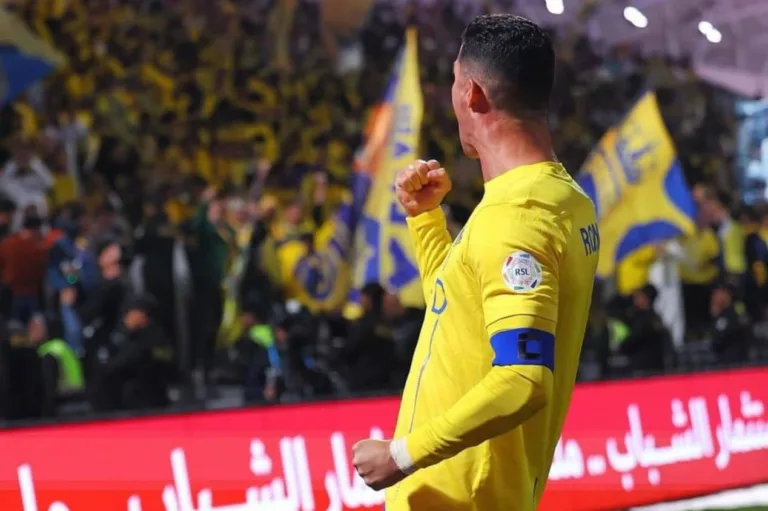 Torcedores do Al Nassr clamam por Cristiano Ronaldo e craque reage; confira