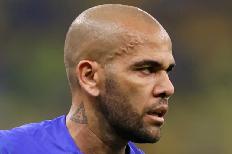 Nicola abre o jogo sobre patrimônio de Daniel Alves após a prisão do ex-jogador